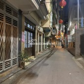 Bán nhà phố Xã Đàn, 5 tầng, 1 tum , ô tô qua nhà thoải mái, gần trường học, chợ, tiện ích bạt ngàn…..