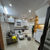 Bán Nhà Gần Đường Ô TÔ Hồng Mai, Hai Bà Trưng 40m, 4 tầng, mt 4m, giá 4,2 tỷ