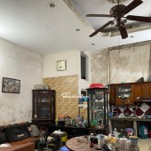 Bán nhà 5 tầng cũ, 56m2, gần mặt phố, đi bộ ra công viên quận Hai Bà Trưng, chỉ hơn 6 tỷ