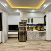 Cho thuê Căn hộ Studio tại Ngõ 29 Võng Thị, Tây Hồ. Sát View hồ cực thoáng. Giá chỉ 6,5 triệu.