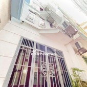 Bán nhà phố Võng Thị DT 35m2, 5 tầng, 4m MT, giá  nhỉnh 7 tỷ