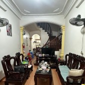 PHÂN LÔ NGUYỄN VĂN HUYÊN - CGIẤY 40M2*4T*4M, NHÀ HAI THOÁNG, DÂN XÂY CHẮC CHẮN, OTO ĐỖ CỬA