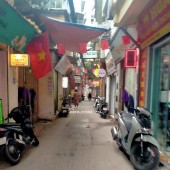 Cầu Giấy - CMNN dưới 9 tỷ, diện tích 53m2,  5 tầng, 9 phòng, ô chờ thang máy