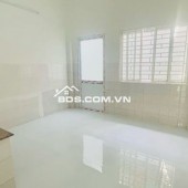 Bán nhà mặt tiền đường Trần Thanh Mại. Tân Tạo