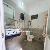 Bán nhà 1/ sát mặt tiền Phạm Văn Bạch (2 tầng)