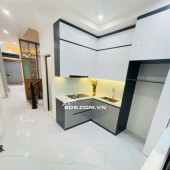 Chủ cần bán gấp nhà Hạ Đình lo việc dt 37m2 giá 6.4 tỷ có tl - ngõ nông 2 thoáng 30m ra phố