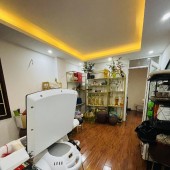 NHÀ ĐẸP Ở NGAY - LÔ GÓC - CÁCH Ô TÔ 20M - GẦN PHỐ - NGÕ THÔNG - Pháo Đài Láng 39m - 8.4 tỷ ☎️0983267976 alo e Trang