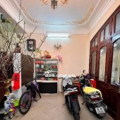 Bán nhà mặt ngõ phố Kim Ngưu, ô tô vào nhà, cách phố Kim Ngưu 50m, DT nhỉnh 43m2, 5 tầng, MT 4,9m.