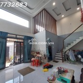 Bán nhà TRường Chinh, Quận 12 - hẻm xe oto 16 chỗ thông thoáng - cách mặt tiền Trường chinh 20m
