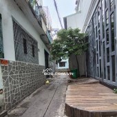 CHDV 8PN, 68m2, chỉ 6,5TỶ, 3 mặt tiền, Nguyễn Lâm, Phú Nhuận