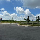 Cần tiền bán gấp đất 110.5m2, tiện kinh doanh, gần trường tiểu học cầu Xáng full thổ cư, giá 2tỷ4