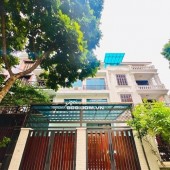 Chính chủ cần bán gấp đất phố Dương Khuê, Nguyễn Hoàng dt 105 m2 x 5 t mt 6,5 m giá 26,5 tỷ