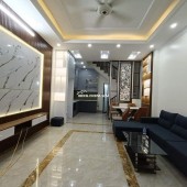 NHÌN MÊ Ở SƯỚNG BA THOÁNG  CHIẾN THẮNG - HÀ ĐÔNG 40M - 5T - PL - OTO - KD - NHỈNH 7 TỶ.