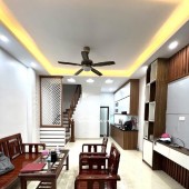 NHÀ ĐẸP GIÁ RẺ PHỐ TRUNG HÒA - CẦU GIẤY, CHỈ 6,8 TỶ CÓ TL