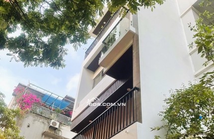 Bán nhà Cổ Linh, Long Biên, 43m2, Giá: 4.3 tỷ, Gần Phố- Hàng xóm Aeon