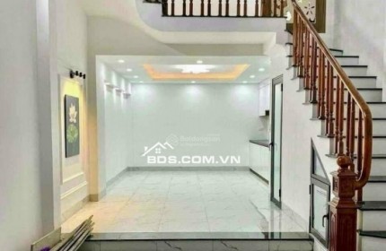 Bán nhà Thanh Liệt, Kim Giang. 35m2 5 tầng xây mới. Chỉ 3.86 tỷ. 0904690958