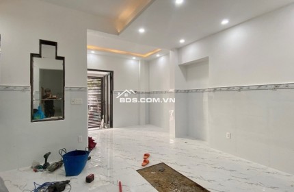 BÙI ĐÌNH TÚY, HẺM XE HƠI, 3 TẦNG, 4PN, 58M2(5.3x11.5), CHỈ 5.4 TỶ ĐỒNG.