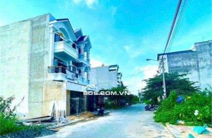 Bán nhanh lô đất đẹp 63,4m2 hẻm 1/ Bưng Ông Thoàn, Phú Hữu, Tp Thủ Đức giá 3,650 tỷ