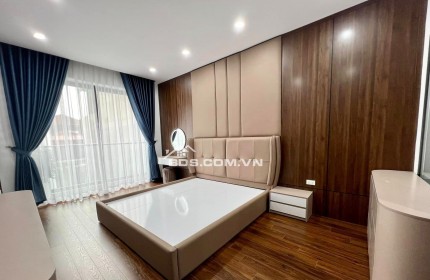 Nguyên căn mới, tôi chính chủ cho thuê nhà, Khu Thanh Xuân Bắc, 130m2* 4T- 32 Tr, VP, Kinh doanh