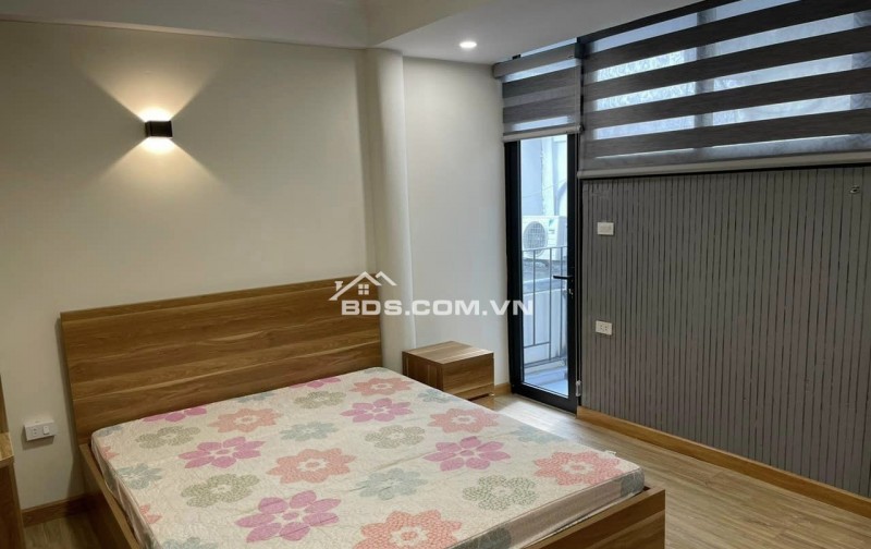 7 TẦNG HOMESTAY, GẦN PHỐ - Hàng Gai 26m2 MT4m chỉ 10.5 tỷ - SÂN THOÁNG TRƯỚC NHÀ, NGÕ THẲNG