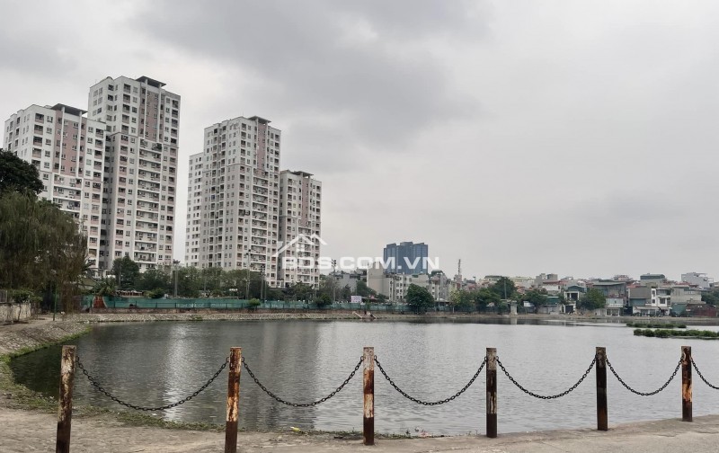 Bán đất tặng nhà C4 diện tích 54m2 tại ngõ 197 đường Hoàng Mai giá 6.6 tỷ