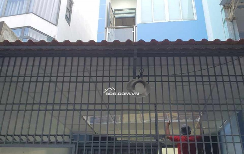 Nhà cho thuê 6B Intresco, nội thất đầy đủ, giá 20 triệu/ tháng