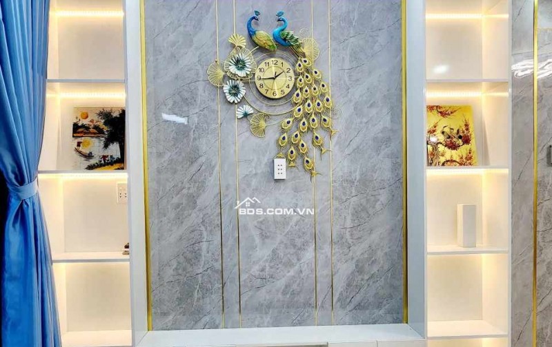 Nhà cho thuê 6B Intresco, nội thất đầy đủ, giá 20 triệu/ tháng