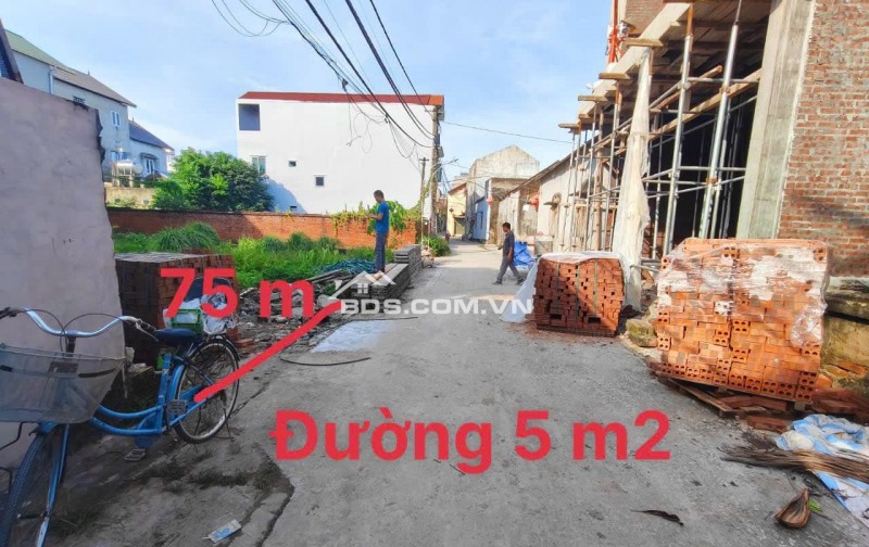 75 m đại yên ngoc thông oto tránh  giá hơn 20 trieu