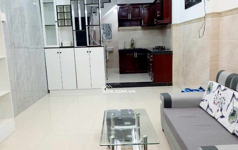Nhà cho thuê 6B Intresco, nội thất đầy đủ, giá 20 triệu/ tháng