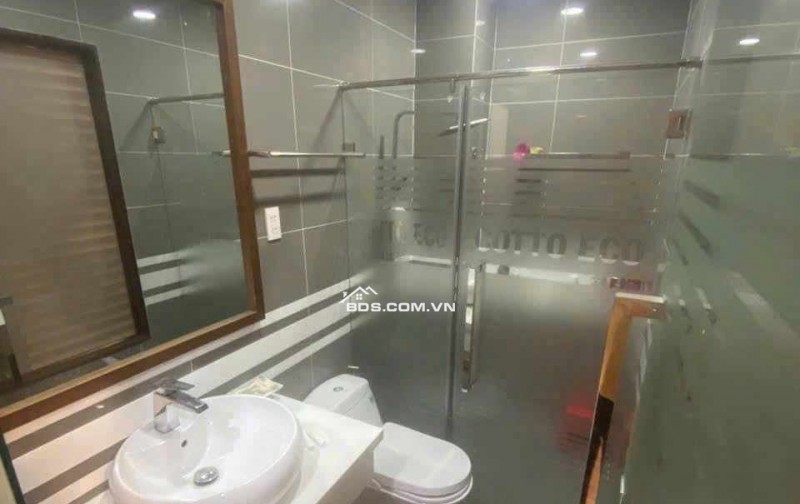 Nhà full nội thất  Đại Phúc Green Villas , thang máy, giá 12 Tỷ. Liên hệ 0909668928