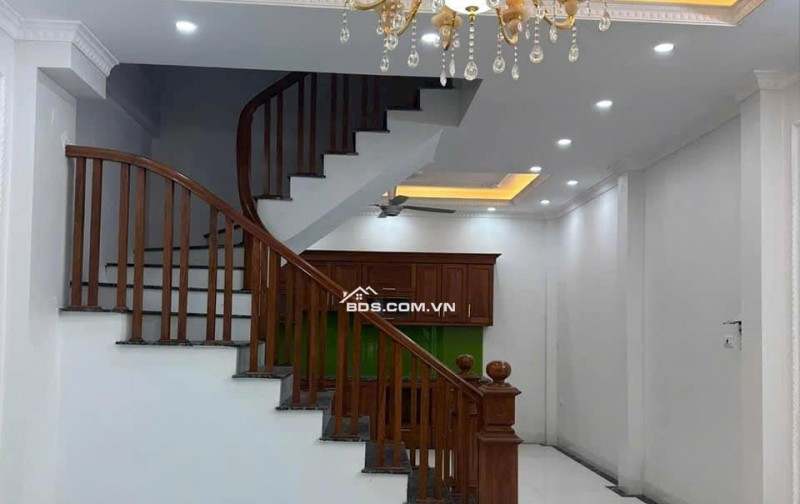 Nhà 5 Tầng, 38m2, Ô Tô Đỗ Cửa, Lô Góc Thoáng, Biên Giang - Hà Đông, 2.85 tỷ