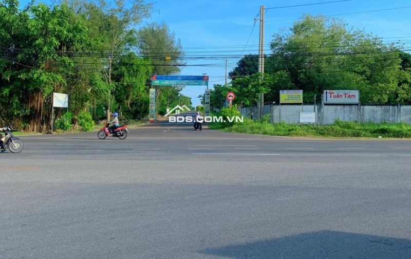 Cần bán lô đất đối diện KCN Đất Đỏ 1, Giá tốt đầu tư !