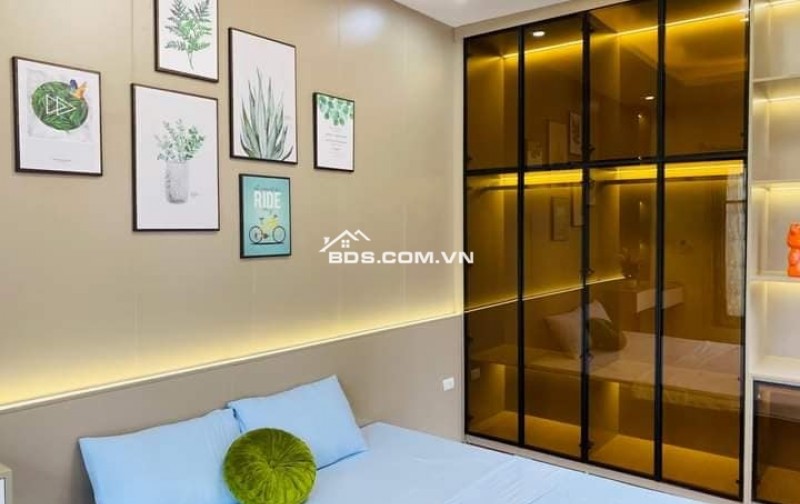 Nhà Đẹp Gần Đường Ô TÔ Vĩnh Tuy, Hai Bà Trưng 55m, 5 tầng, mt 3.8m, giá 11 tỷ.