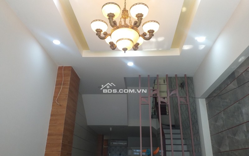 Bán nhà hẻm Lạc Long Quân, phường 9, quận Tân Bình, TPHCM