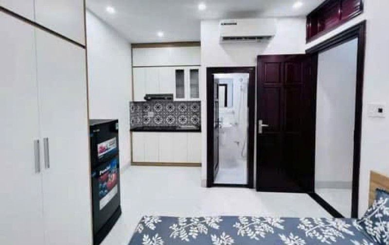 Bán toà Apartment 9 phòng Chùa Láng, 41m2, 6 tầng, Full phòng, giá 9.1 tỷ