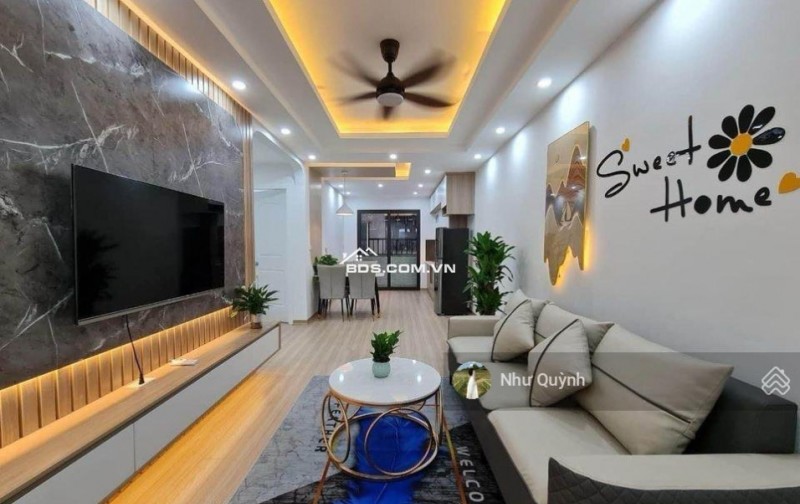 Chủ bán gấp giá 1T560 chung cư Imperial Place, Bình Tân, 72m2, 2PN 2WC, SHR, tặng NT