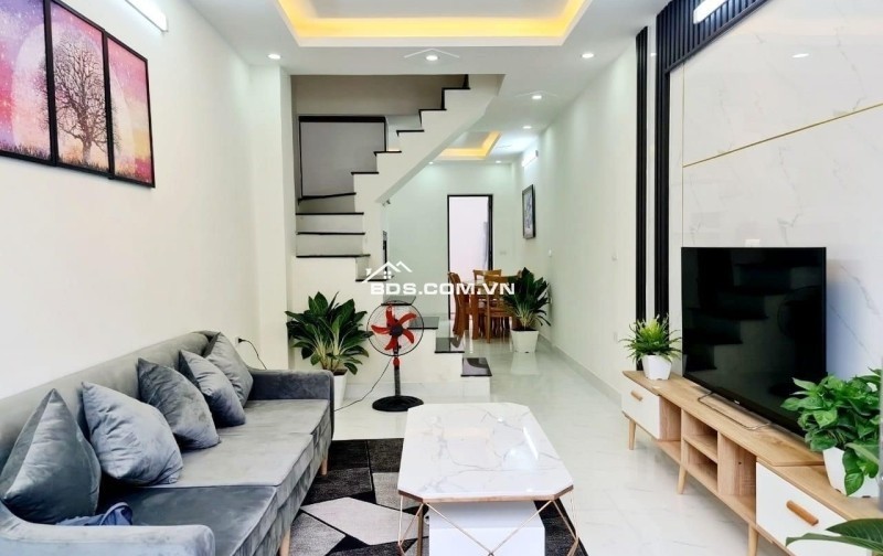 Bán Nhà Trường Chinh, 41.4m², 6 Tầng, Giá 7.68 Tỷ, Thang Máy, Kinh Doanh