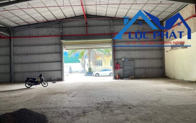 Cho thuê kho KCN Long Bình 1.200 m2 chỉ 55k/m2. P