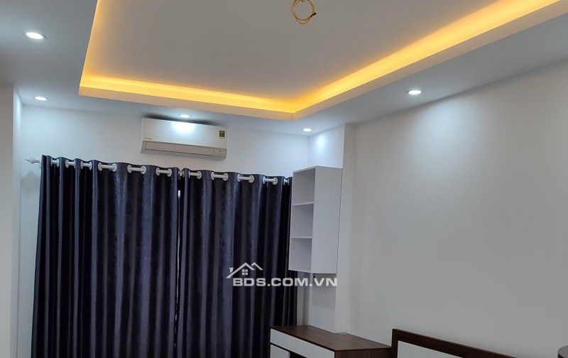 Nhà Đẹp Ở Ngay, Phố Cự Lộc, Thanh Xuân 38m2 x 5T, MT 3.8m, Giá Bán 4.98 Tỷ.