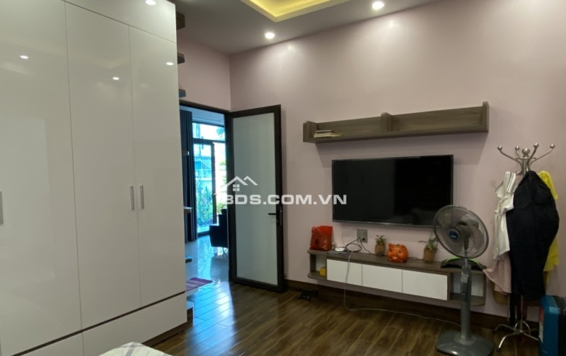 Bán nhà sân vườn trung tâm TP Thanh hóa DT 297,5m2