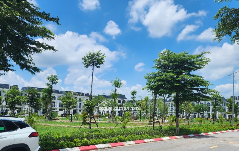 ***HUD MÊ LINH CENTRAL Biệt thự 300m2, giá chỉ 50tr/m2. Đóng tiến độ CĐT.