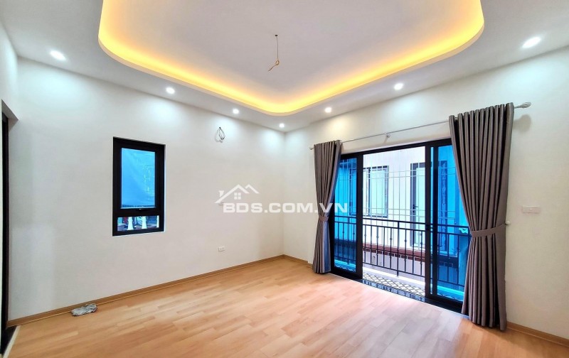 Siêu Hiếm, Nhà Lô Góc, Khương Trung, Thanh Xuân 32m2 x 4T, Giá Chỉ 3.98 Tỷ.