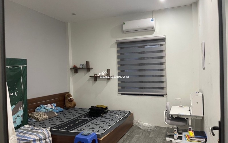 Bán nhà Tân Ấp, nhà đẹp ở luôn, 42m2, 2 tầng, 2,65 tỷ