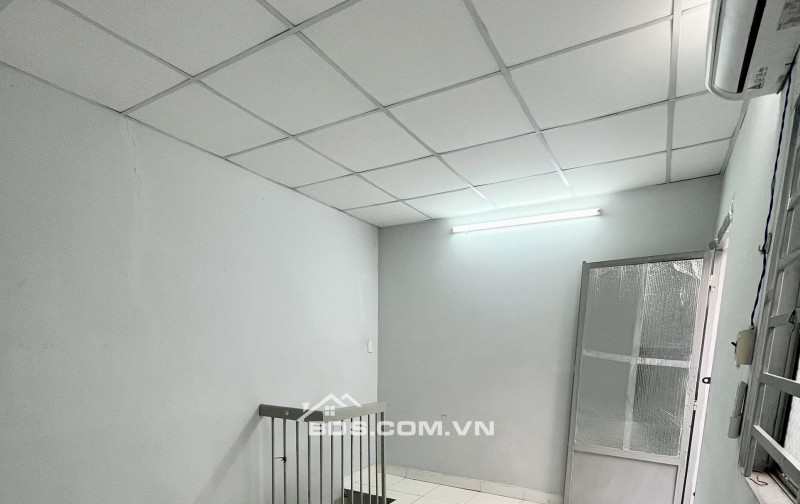 1 trệt 1 lầu 30m2 bùi đình túy siêu rẻ-chính chủ