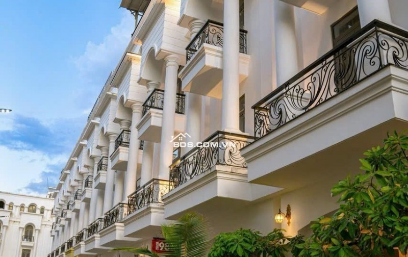 nhà phố Mai Anh Luxury