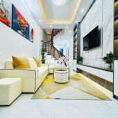Bán Nhà Thanh Nhàn, Hai Bà Trưng 28m, 4 tầng, mt 3m, giá 4.58 tỷ.