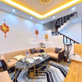 Cần bán nhà siêu đẹp trung tâm quận Thanh Xuân, gần siêu thị trường học, bv khu cán bộ Quân Đội dân trí cao, đặc biệt mua nhà được tặng sân để xe oto