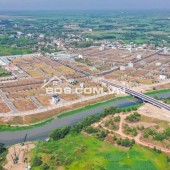 Gấp - Bán lô đất ngộp Mega City Cầu Đò, đường Hùng Vương, 100m2 giá 9xx triệu