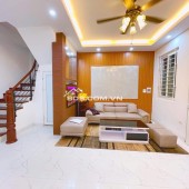 BÁN NHÀ 4 TẦNG 52m2 – TRUNG TÂM QUẬN CẦU GIẤY – 7.5 TỶ
