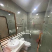 Nhà full nội thất  Đại Phúc Green Villas , thang máy, giá 12 Tỷ. Liên hệ 0909668928